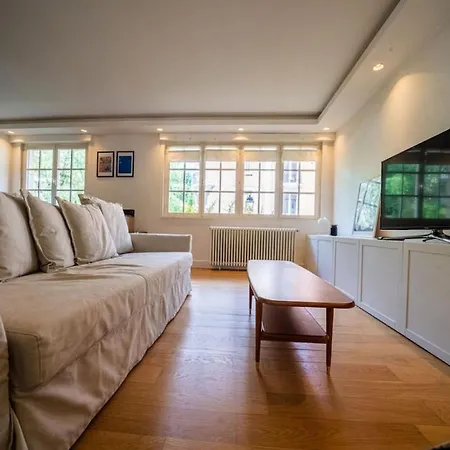 - Bagatelle - 1 Bedroom * 뇌이이쉬르세느